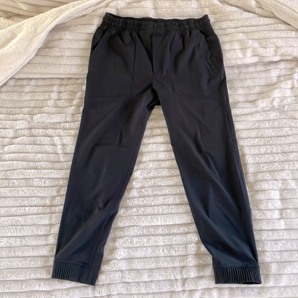 Lululemon Mens XL Joggers (Black) - Like New Condition!!!